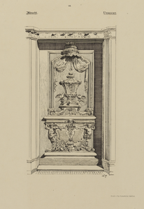 206877 Afbeelding van de gebeeldhouwde voordeur in Lodewijk XIV-stijl van het huis Kromme Nieuwegracht 43 te Utrecht.